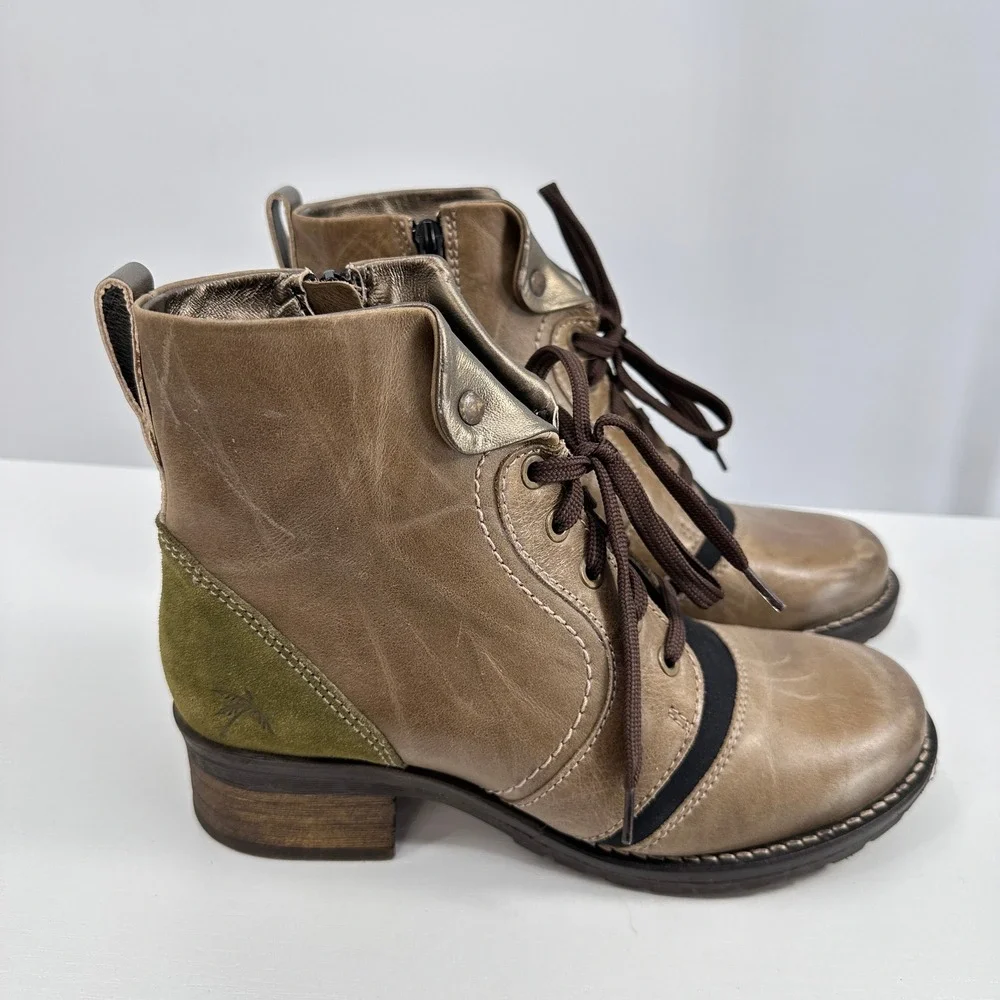 Dromedaris Karissa Ankle Boots EU 38 Brushed Scrunched Leather Combat Style